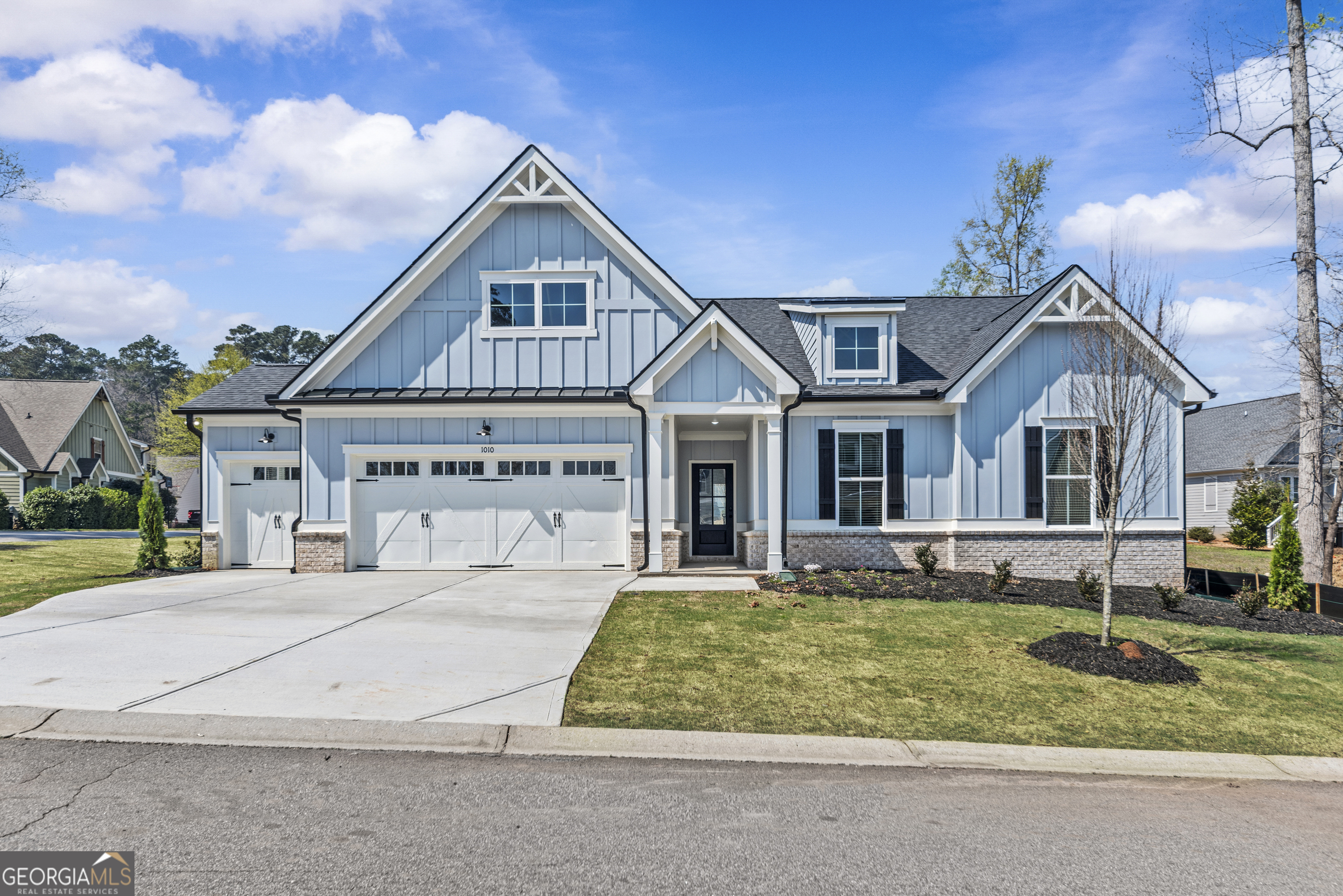 My Home Communities - 1010 Mid-Mashie Way Featured Image